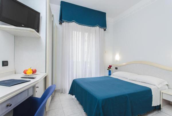Hotel Oriente Milano Marittima Exterior photo